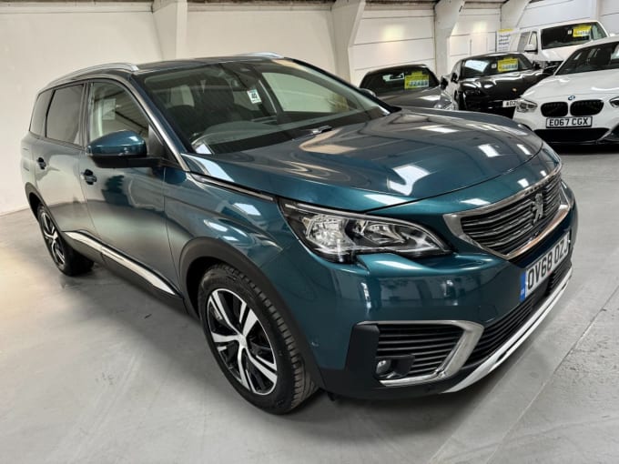 2024 Peugeot 5008