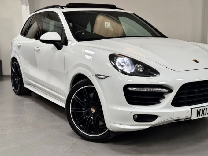 2025 Porsche Cayenne