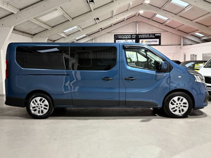 2025 Renault Trafic