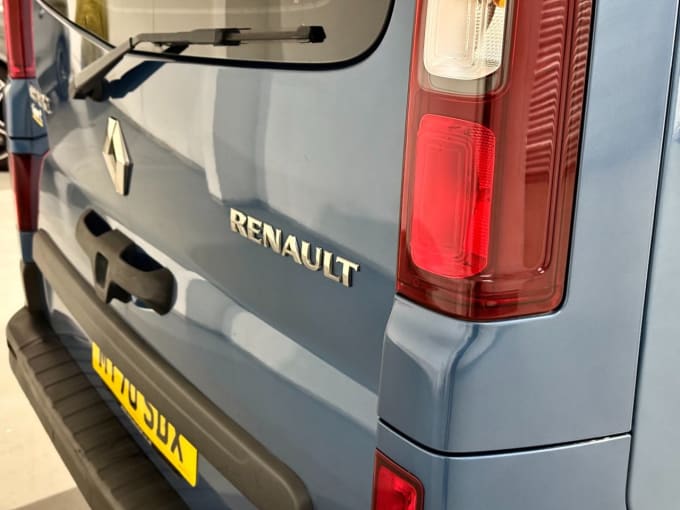 2025 Renault Trafic