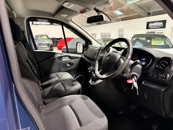 2025 Renault Trafic