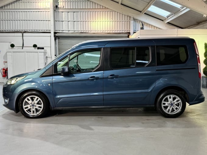 2025 Ford Grand Tourneo Connect