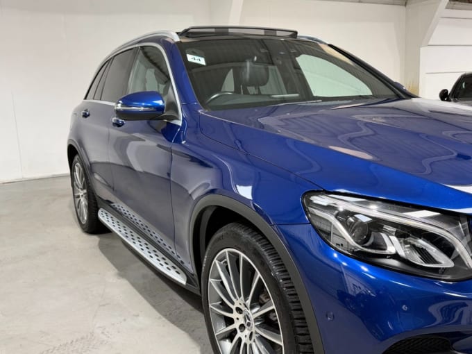 2025 Mercedes-benz Glc