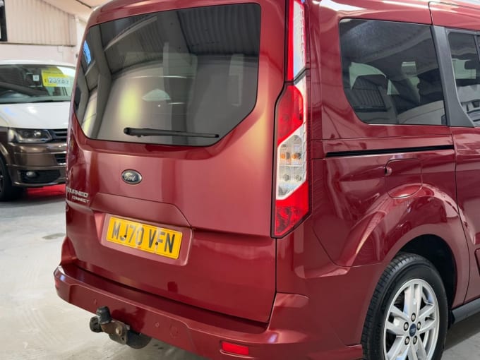 2025 Ford Grand Tourneo Connect