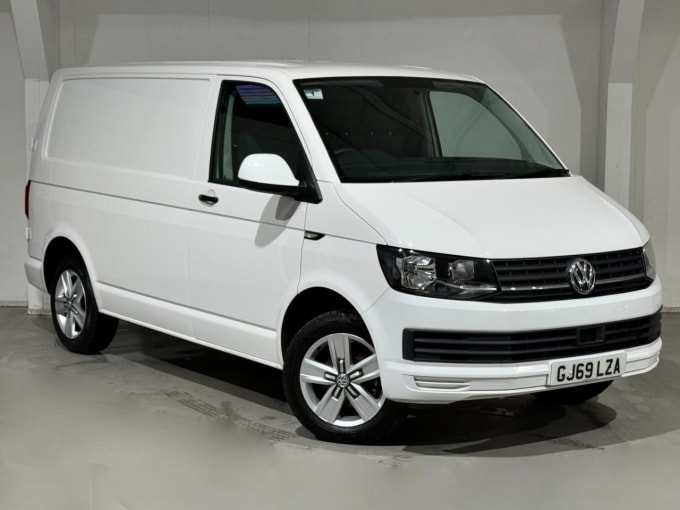 2025 Volkswagen Transporter