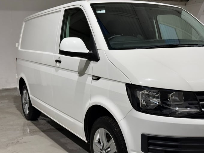 2025 Volkswagen Transporter