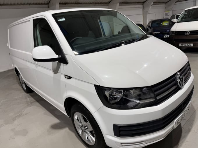 2025 Volkswagen Transporter