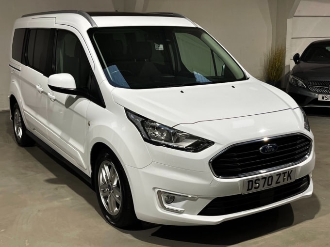 2025 Ford Grand Tourneo Connect