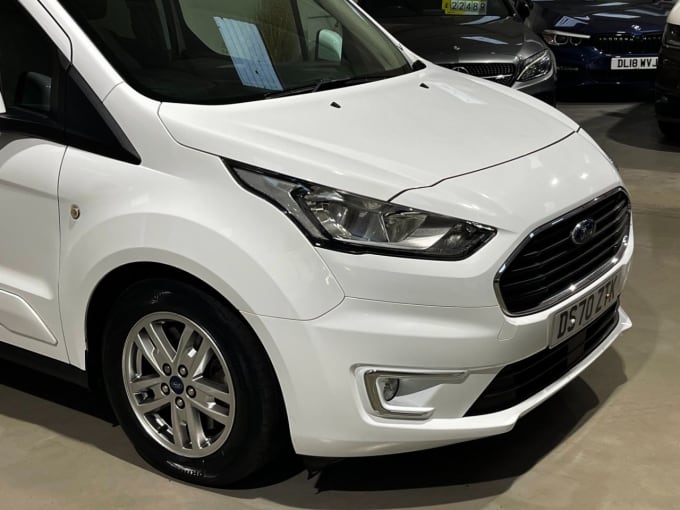 2025 Ford Grand Tourneo Connect