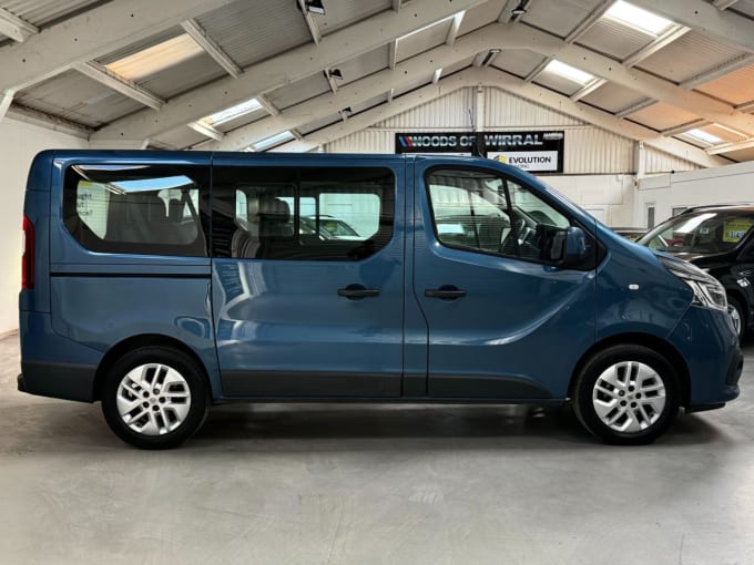 2025 Renault Trafic