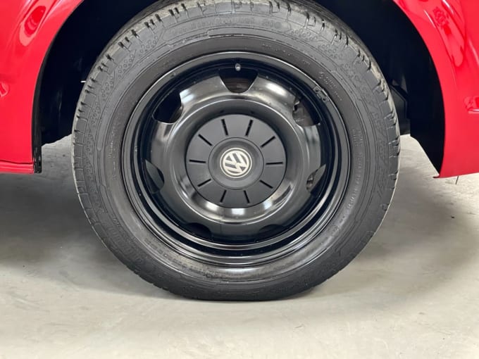 2025 Volkswagen Transporter Shuttle