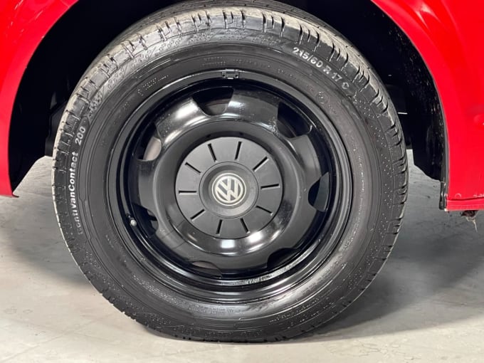 2025 Volkswagen Transporter Shuttle