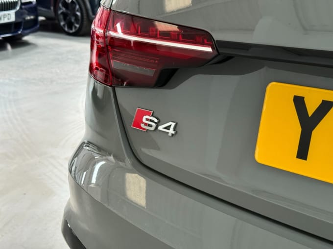 2025 Audi S4