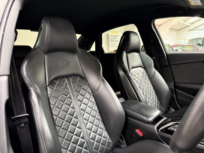 2025 Audi S4