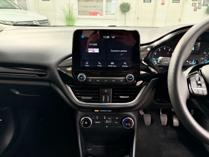 2025 Ford Fiesta