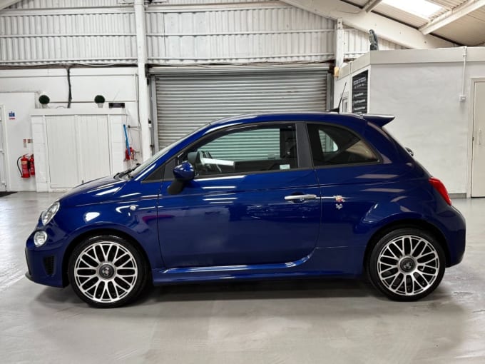 2025 Abarth 595