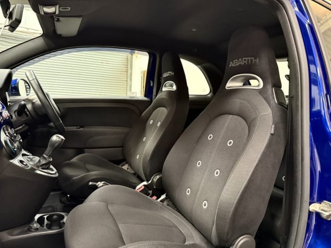 2025 Abarth 595