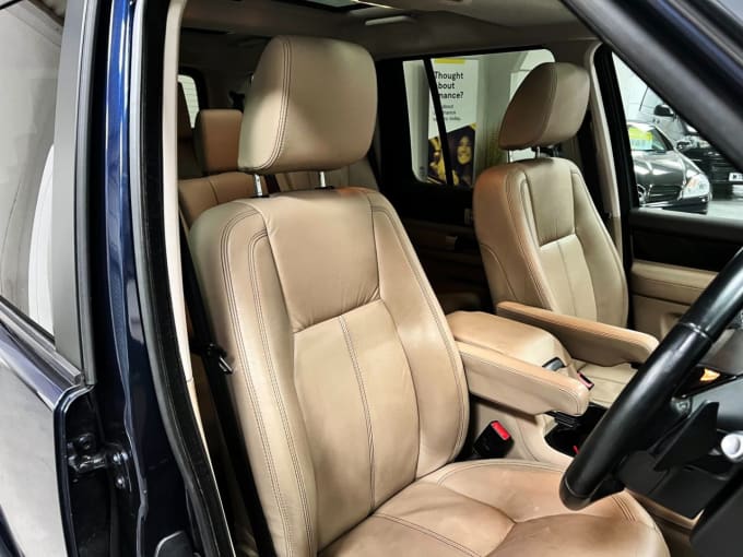 2025 Land Rover Discovery 4
