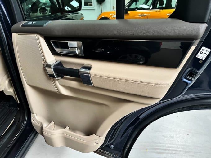 2025 Land Rover Discovery 4