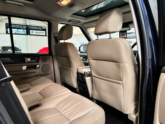 2025 Land Rover Discovery 4
