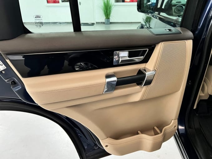 2025 Land Rover Discovery 4