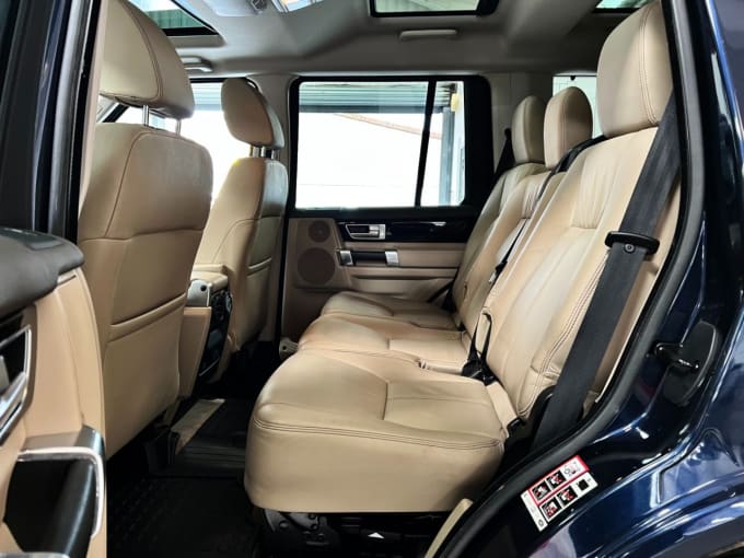 2025 Land Rover Discovery 4