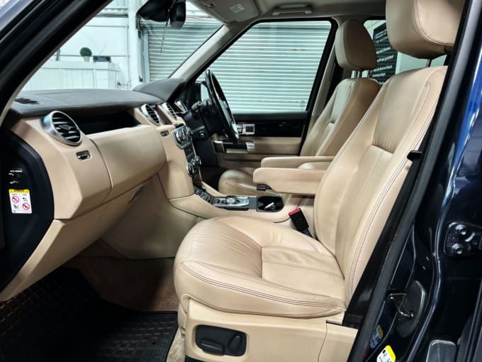 2025 Land Rover Discovery 4
