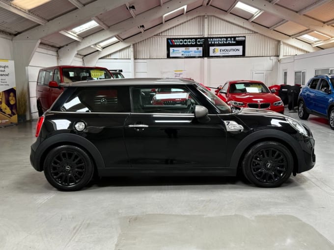 2025 Mini Hatch