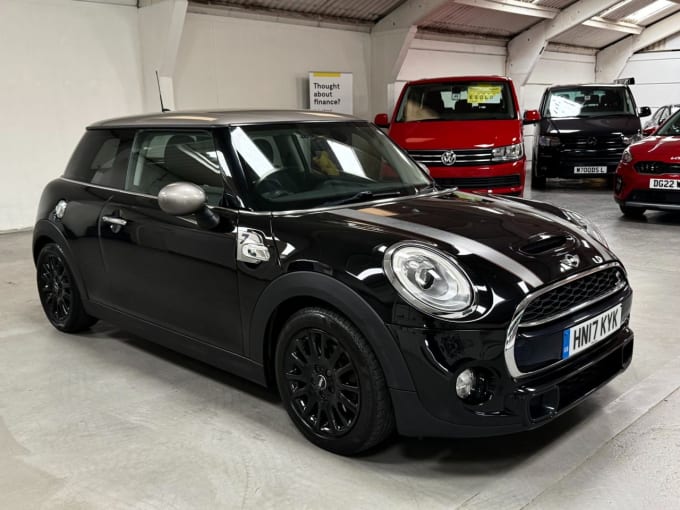2025 Mini Hatch