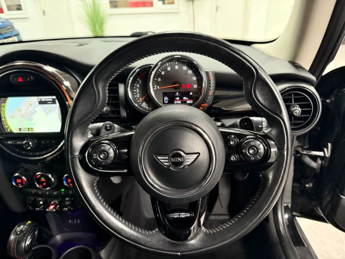 2025 Mini Hatch