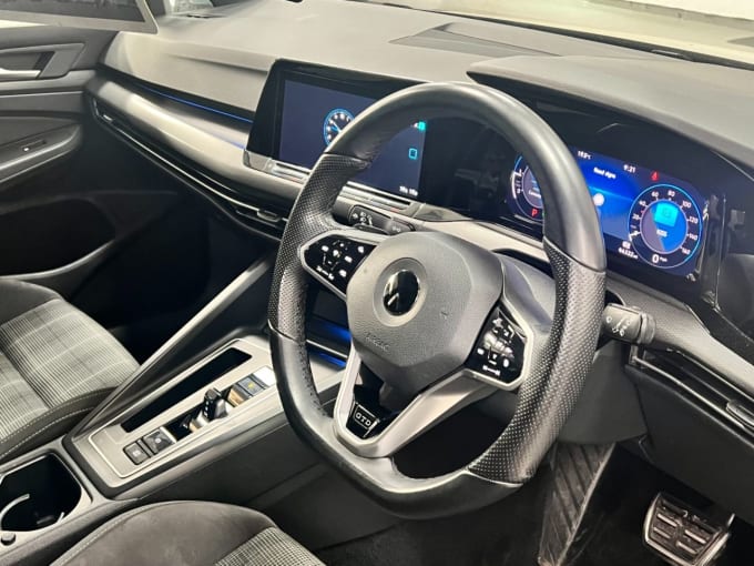 2025 Volkswagen Golf