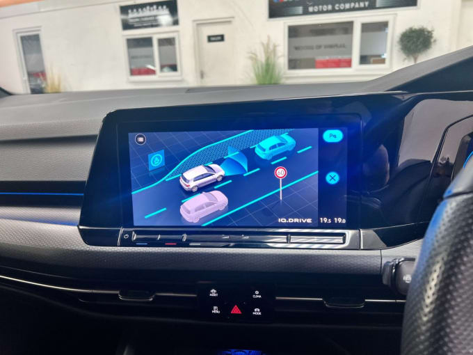 2025 Volkswagen Golf