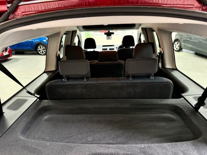 2025 Volkswagen Caddy Maxi Life