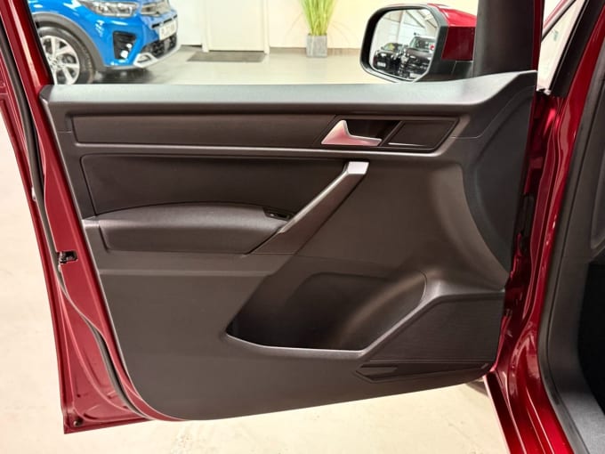2025 Volkswagen Caddy Maxi Life
