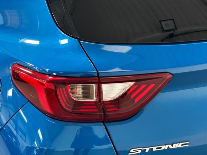 2025 Kia Stonic