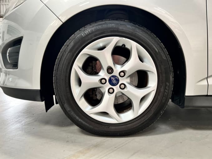 2025 Ford C-max