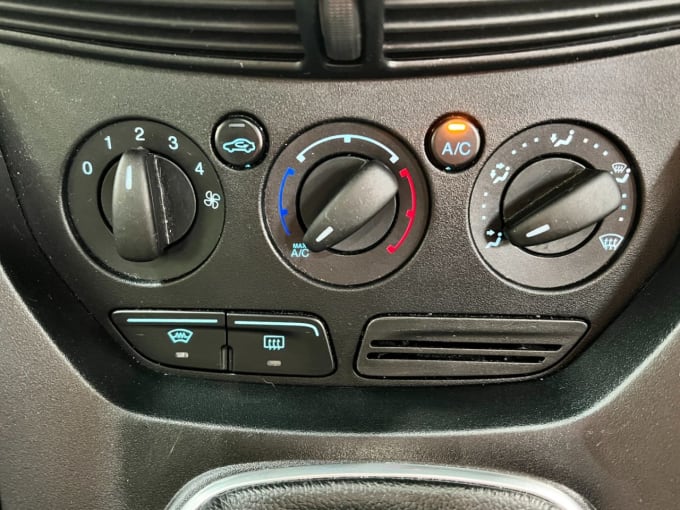 2025 Ford C-max