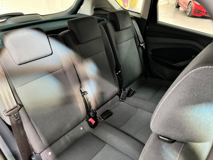 2025 Ford C-max