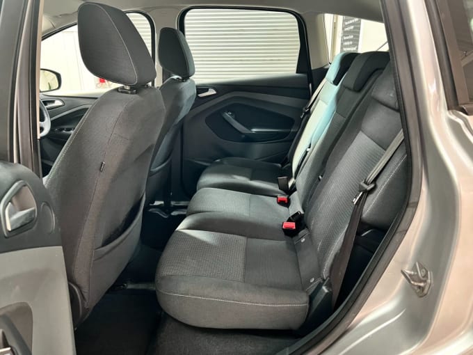 2025 Ford C-max