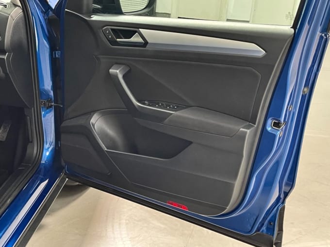 2025 Volkswagen T-roc