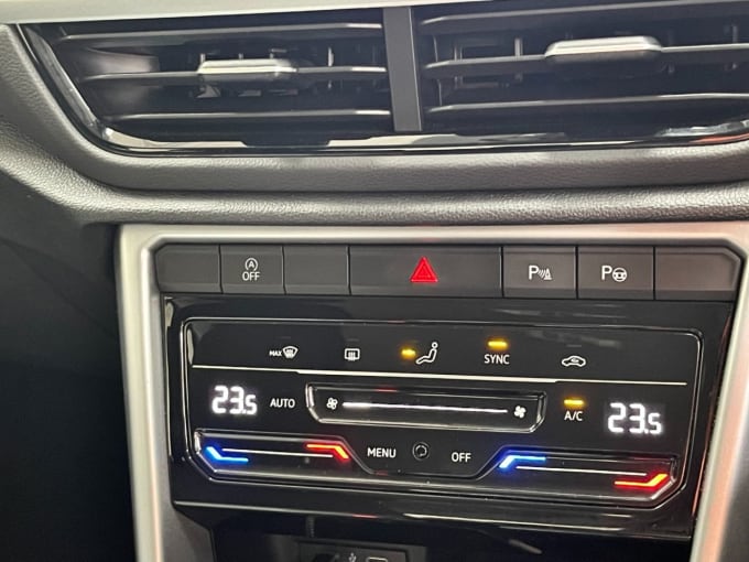 2025 Volkswagen T-roc