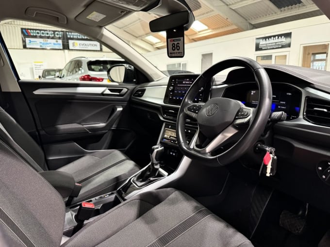 2025 Volkswagen T-roc