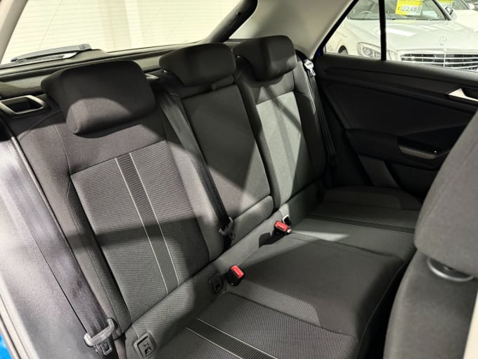 2025 Volkswagen T-roc