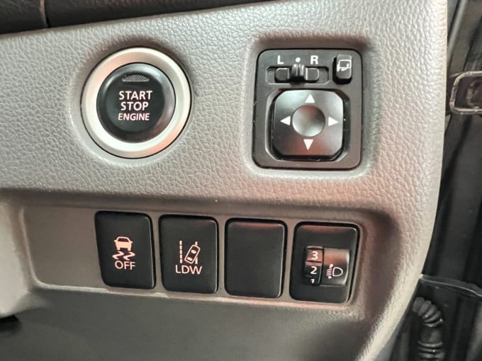 2025 Mitsubishi L200