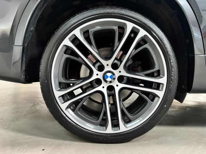 2025 BMW X4