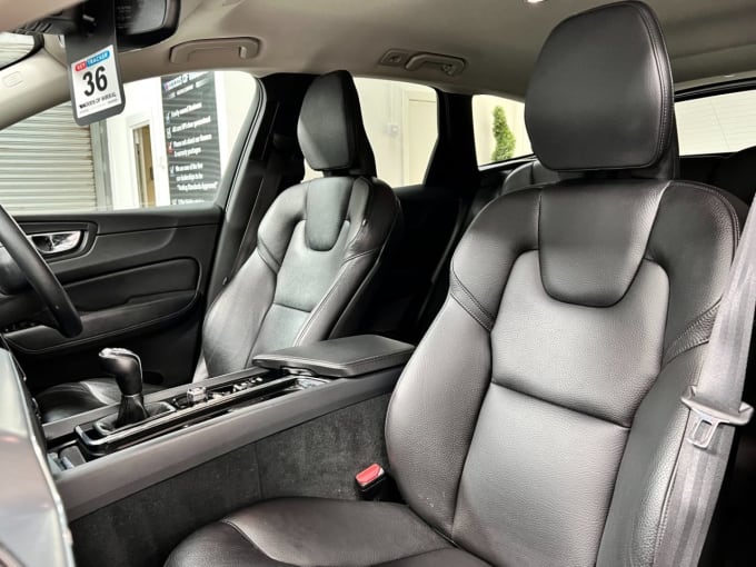 2025 Volvo Xc60