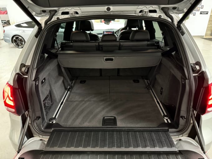 2025 BMW X5