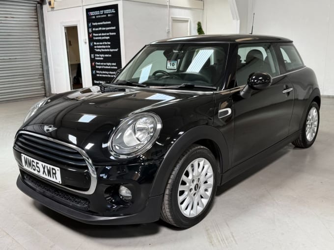 2025 Mini Hatch