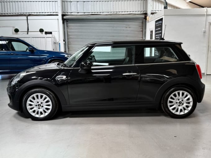 2025 Mini Hatch