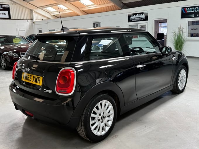 2025 Mini Hatch